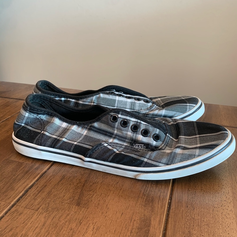 Plaid era vans skate shoes